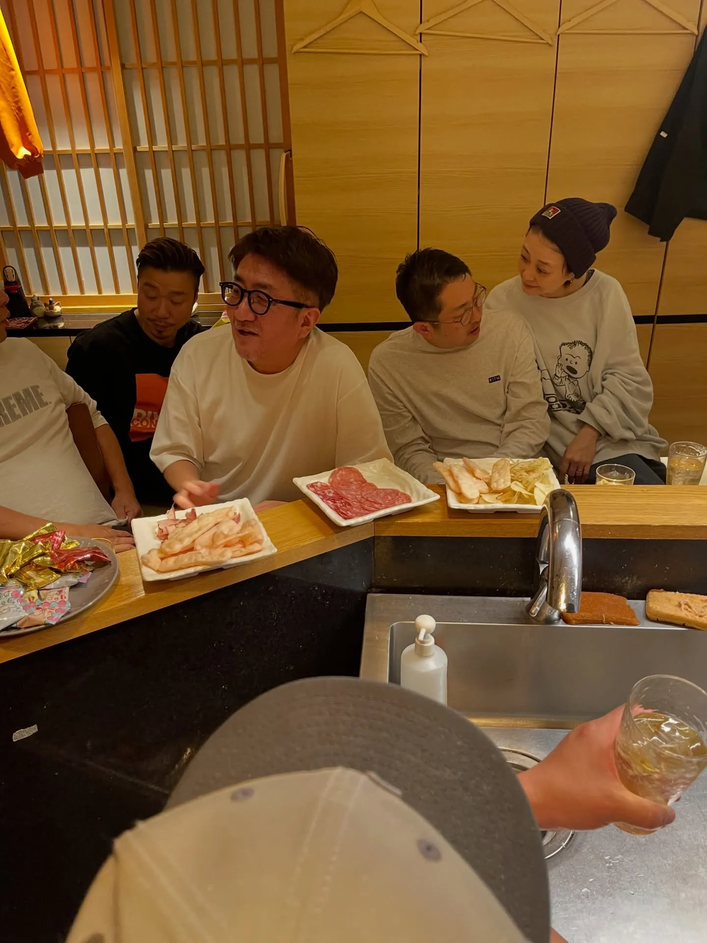 ご近所の同業様方お忙しいなか周年お祝いに来ていただき