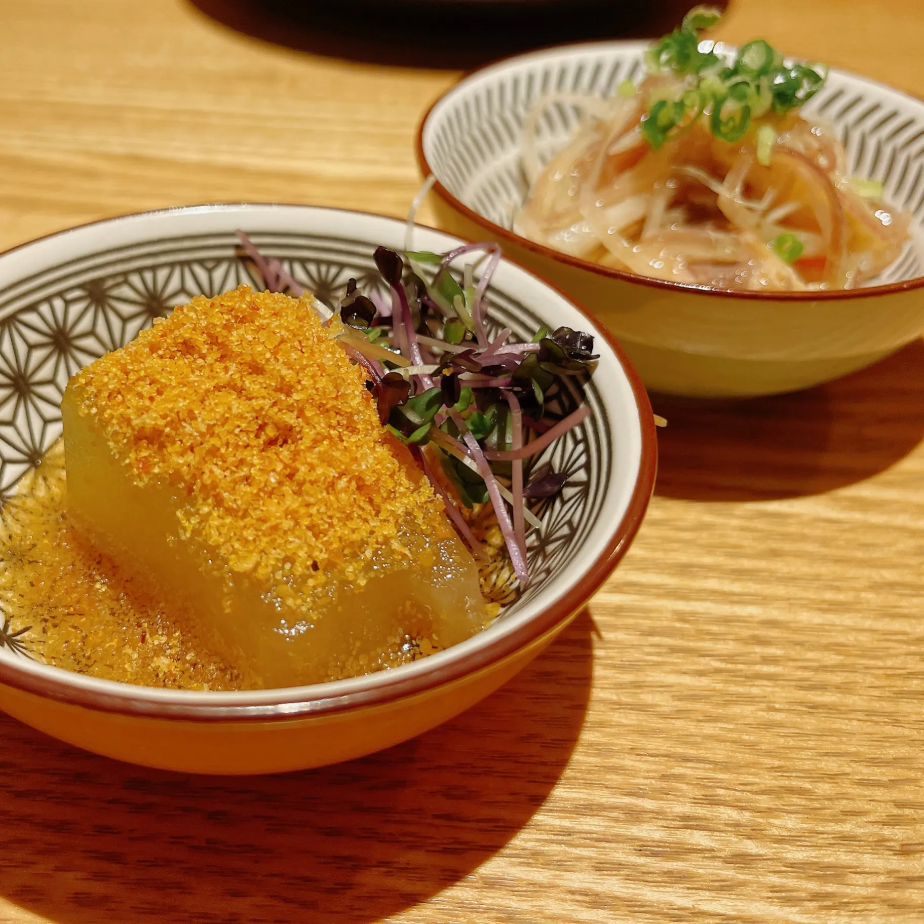 冷やし冬瓜のカラスミがけ